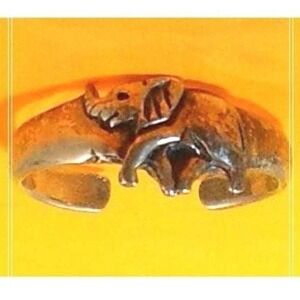Vintage Sterling Silver Elephant Toe Ring: Boho Beach Jewelry